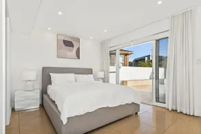 Modern Seafront Luxury, Steps from the Beach - Image 2