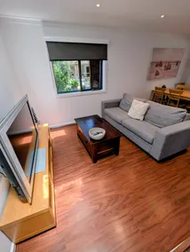Entire Studio in Moonee Ponds with Free Parking - Image 3