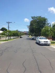 Entire Studio in Moonee Ponds with Free Parking - Image 5