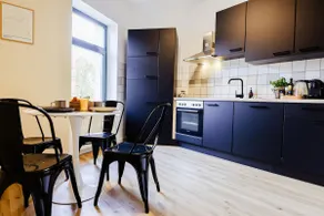 Stylish accommodation for 4 - Wi-Fi + kitchen - Image 3