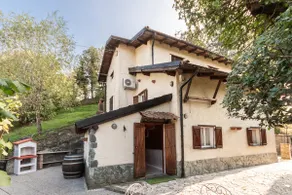 "La Casa Del Glicine" tra vigne e borghi antichi - Image 2