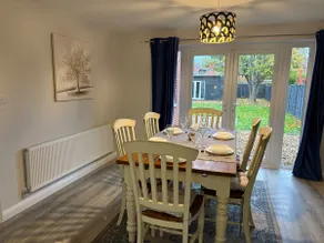 Large 4 bedroom Family let, Contractor, Corporate - Image 4