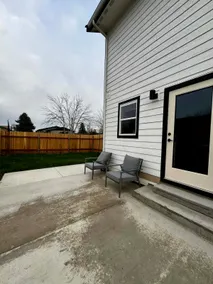 Cozy Duplex in Woodburn - Image 4