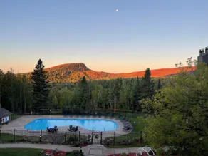 Mountain Getaway | Pool, Hot Tub + Fall Hiking - Image 2