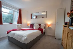 Sheldon Stay, 4 bed, 2 miles to NEC, BHX, JLR - Image 4