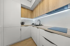 Serenity Lux Apartment - Image 4