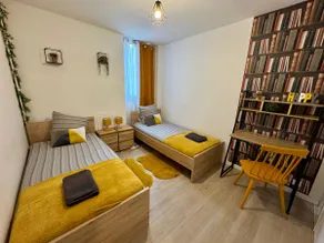Modern 4-room apartment Roubaix center • 8 people • close to metro - Image 5