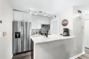 1/1 Condo with gated garage parking - Image 2