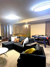 Game Den | Gym | By Daybreak | Large Basement Apt - Image 2