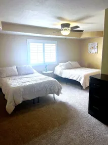 Game Den | Gym | By Daybreak | Large Basement Apt - Image 5
