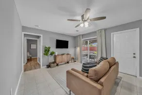 The Lofton Retreat | Cozy Family Stay Near Houston - Image 2