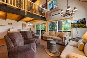 Old Strawberry Station-Year Round Vacation Cabin - Image 4