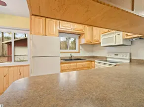 Newly Renovated Cabin. Dam Cabin Rentals Unit #2 - Image 5