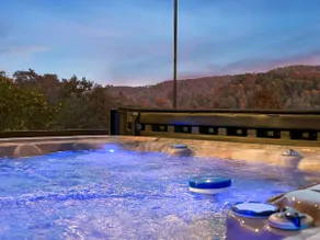 Lux Views | Pickleball, HotTub, 8 min to BR, EVchg - Image 4