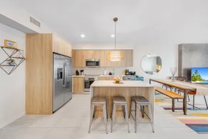 Bay View Miami Condo with Pool, Gym & Parking - Image 4