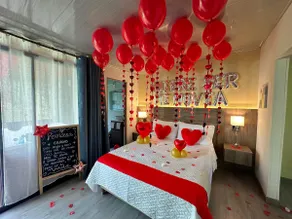 Private Jacuzzi + Breakfast | Romantic Getaway - Image 4