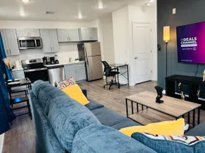 “City View Retreat Just Steps from PPL Center” - Image 2