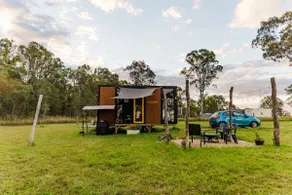 Kalmya Farm Retreat by Tiny Away - Image 2