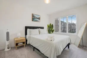 Cozy 3BR Family House • Near Cambridge Mills - Image 3