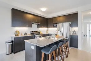 Cozy 3BR Family House • Near Cambridge Mills - Image 2