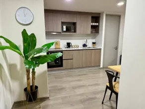 2-bedroom + 2-bathroom apartment steps from the metro and Quillin mall - Image 4