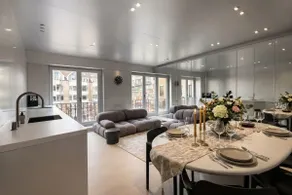 Design Apartment | Free Parking | Prime Location - Image 2