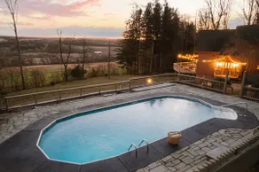 Private Cabin in the Woods: Hot Tub, Pool, Sauna - Image 3