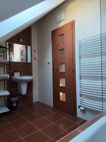 Rooftop Apartment - Image 5