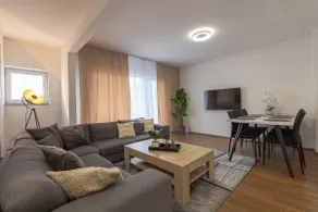 StayBaran XL – 6 Beds|3 Bedrooms|Parking| - Image 2