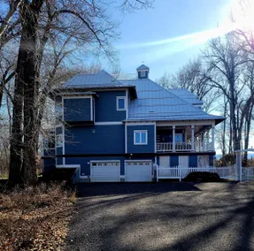 Private Gallatin Riverfront Retreat in Bozeman MT - Image 3
