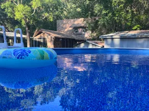The Glass River House with pool 1/2 mile to River - Image 4