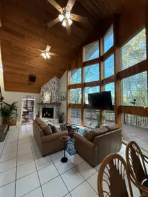 The Glass River House with pool 1/2 mile to River - Image 2