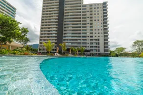 Premium Loft with Ocean View | Free Airport Shuttle - Image 4