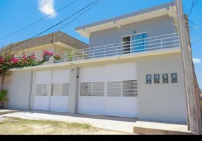 Home 4 to 4 min from the beach, with air conditioning. - Image 2