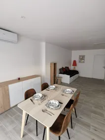 The getaway: Single-storey house + parking + linen - Image 5