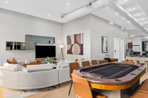 Luxury Downtown Boston Loft + Games & FREE Parking - Image 3