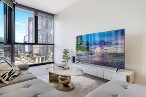Stylish 2BR Next to Parramatta Station with Pool - Image 2