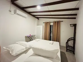 Cozy Corner Villas 2 Bedroom AC Apartment Weligama - Image 2