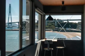 Omisima is in the middle of the Shimamami Kaido. A room with a stunning view of the sea and the bridge. - Image 4