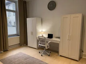 family-friendly & central - Urban Suite - Image 2