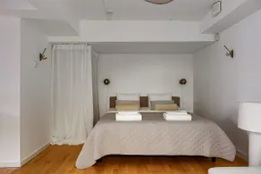Cozy & Bright Studio Apartment in Lidingö - Image 2
