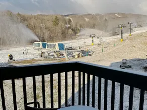 Okemo Clock Tower Ski-in/Ski-out/Queen & Bunk - Image 3