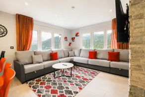 Jacuzzi, Unique Views & Relax for 10 Guests - Image 5