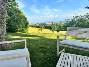 Fully equipped 4-person gîte view of the Pyrenees - Image 4