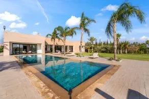 VIP Villa • Heated Pool, Hammam, Cleaning & Meals - Image 2