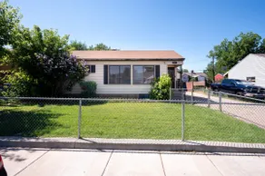 Strawberry Peaks - 2bed 1bath - Image 2