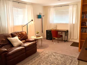 Cozy Ogden Getaway - Image 5