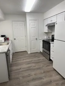 Modern 2bd/1.5ba near hospital/shopping/restaurant - Image 4