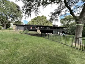 Midcentury Modern Getaway * Quiet Neighborhood - Image 5