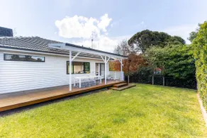 Oaklight Haven—Minutes to Geelong Waterfront & CBD - Image 5